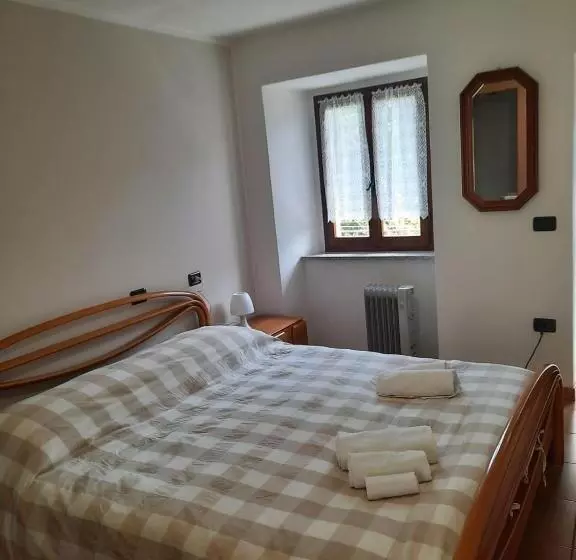 Hotelli Bed & Breakfast Castello Regina