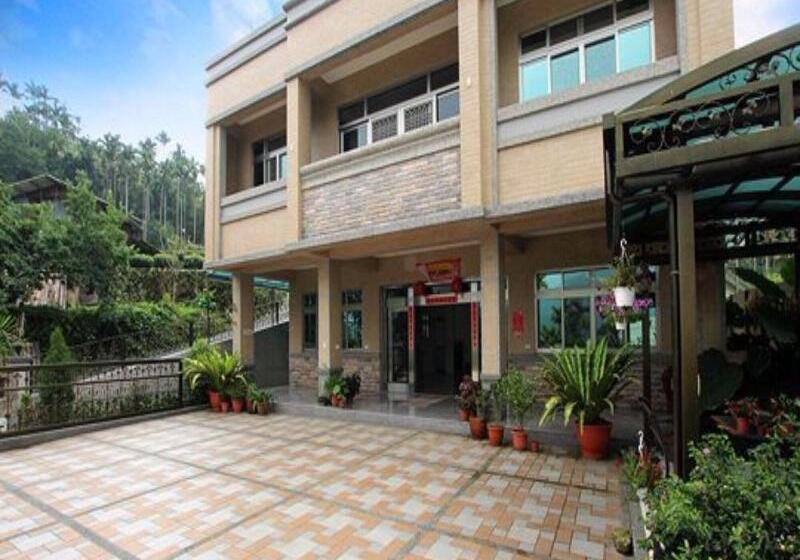 هتل De Ren Tea Gardens