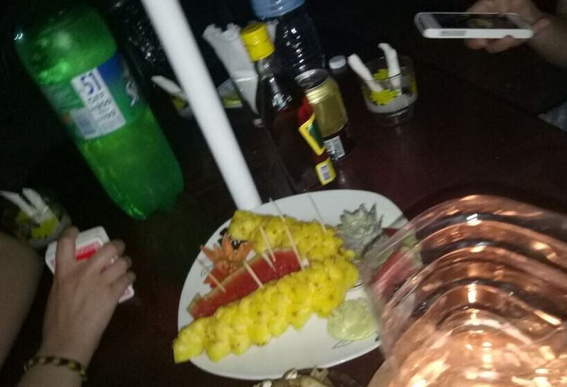 Hotell Neem Beach House