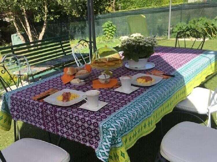 호텔 Rainbow House