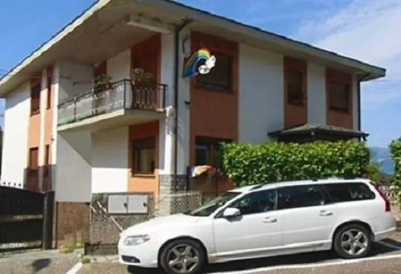 Hotelli Rainbow House