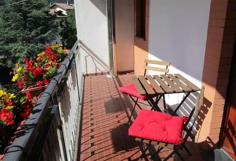 Hotelli Rainbow House