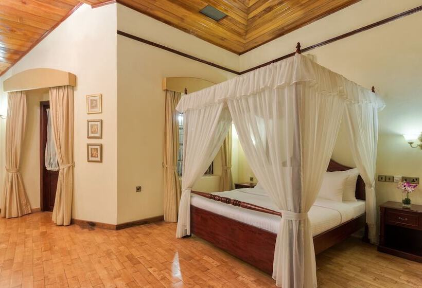 Отель Thebuwana Bungalow