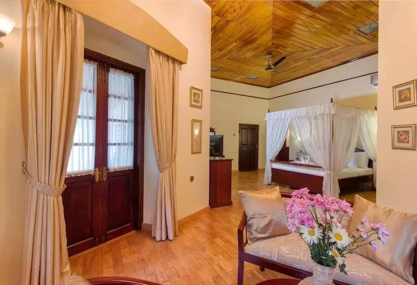 Hotelli Thebuwana Bungalow