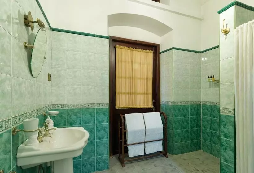 Hotelli Thebuwana Bungalow