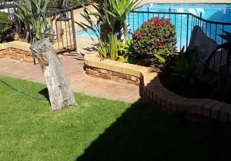 Hotelli Valley View Guest House