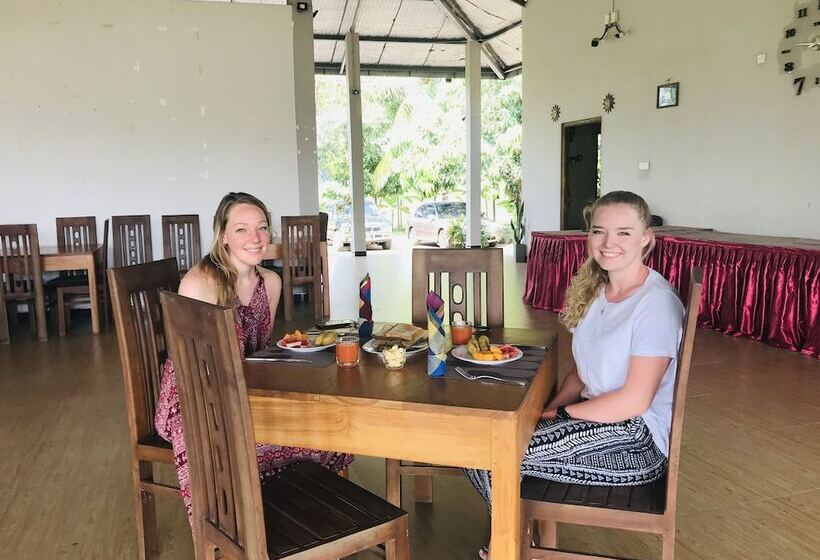 Rivonway Hotel Polonnaruwa