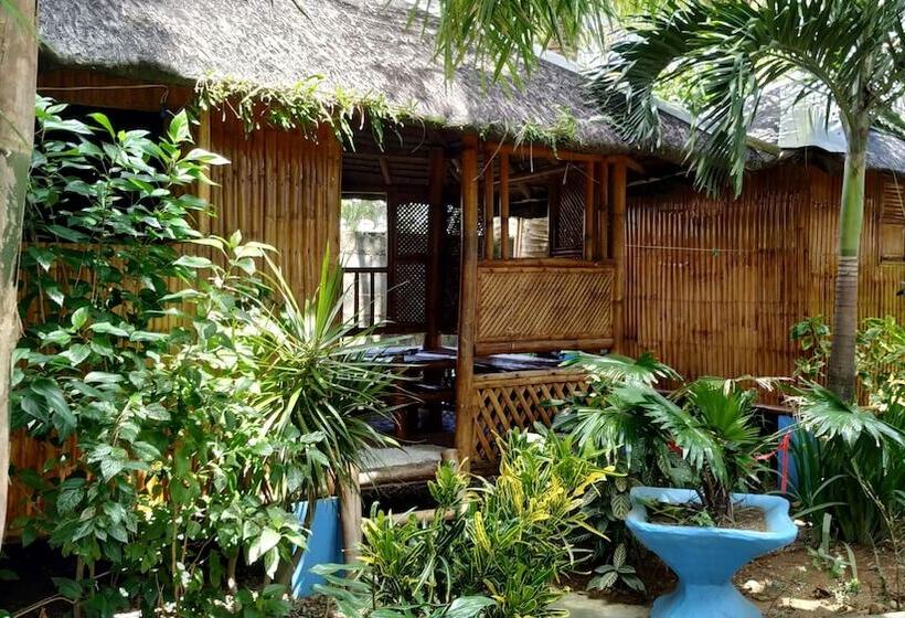 Hangout Beach & Resort