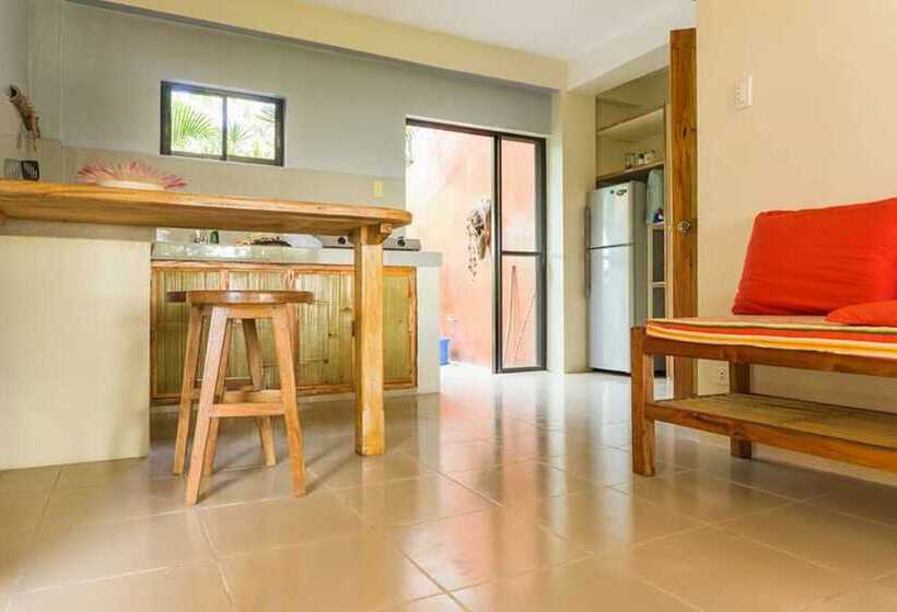 Hangout Beach & Resort