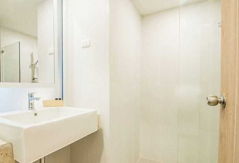 Отель B2 Phrae Boutique & Budget