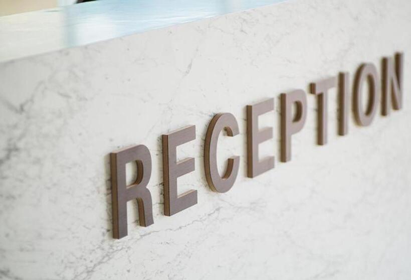 Отель B2 Phrae Boutique & Budget