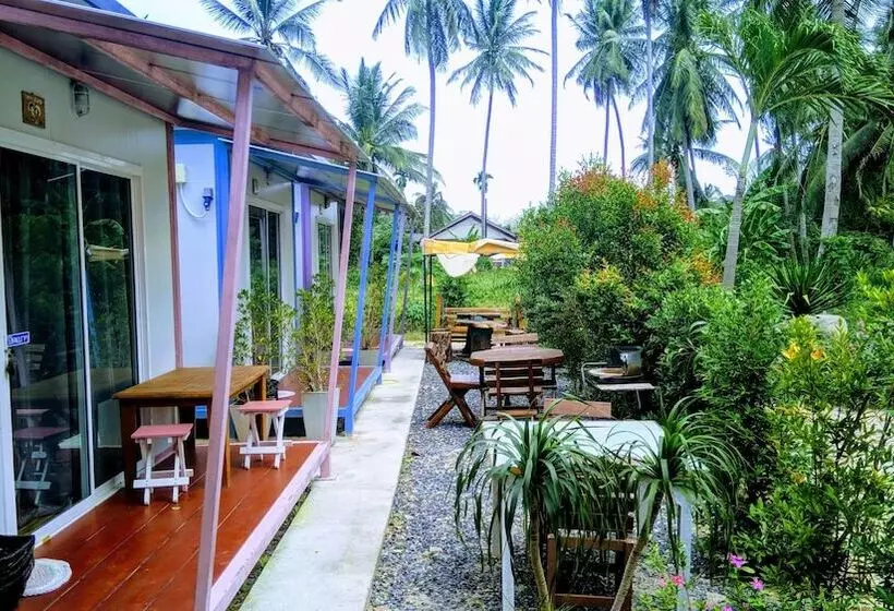 ホテル Baan Suchanuch