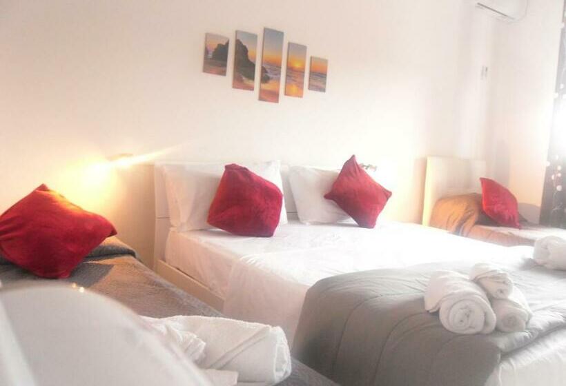 Отель Italia Guesthouse