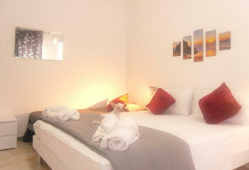 Отель Italia Guesthouse