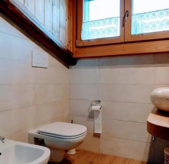 ホテル B&b La Genzianella