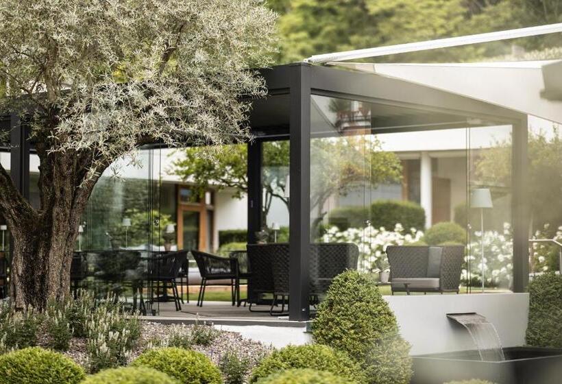 Boutique Hotel Zum Rosenbaum