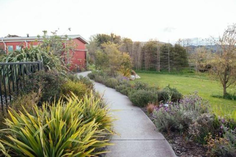 Hotel Eden's Edge Lodge