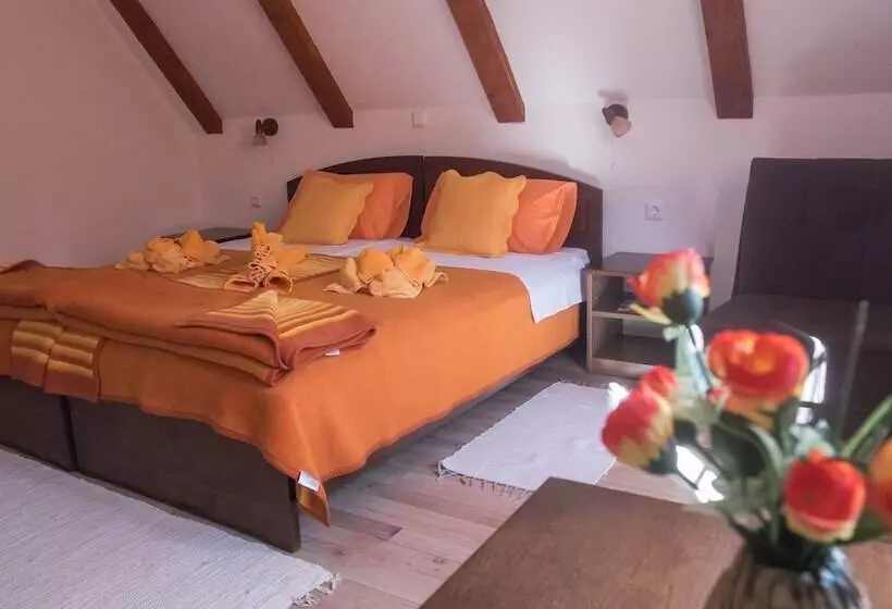 Hotelli House Rustico