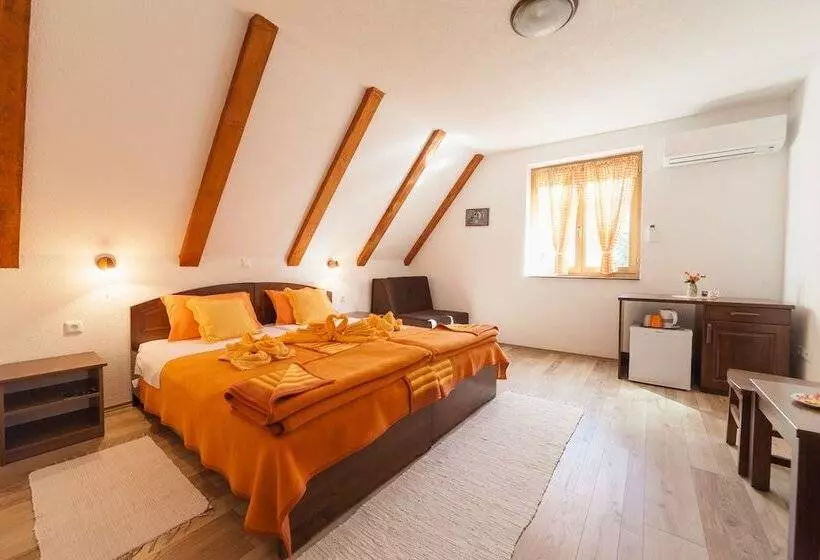 Hotelli House Rustico