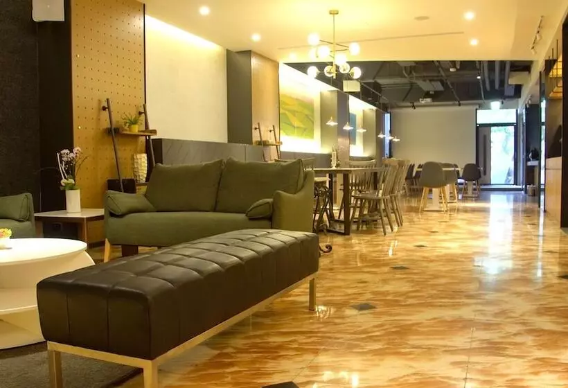 هتل Hub