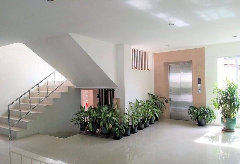 호텔 P. Place Service Residence