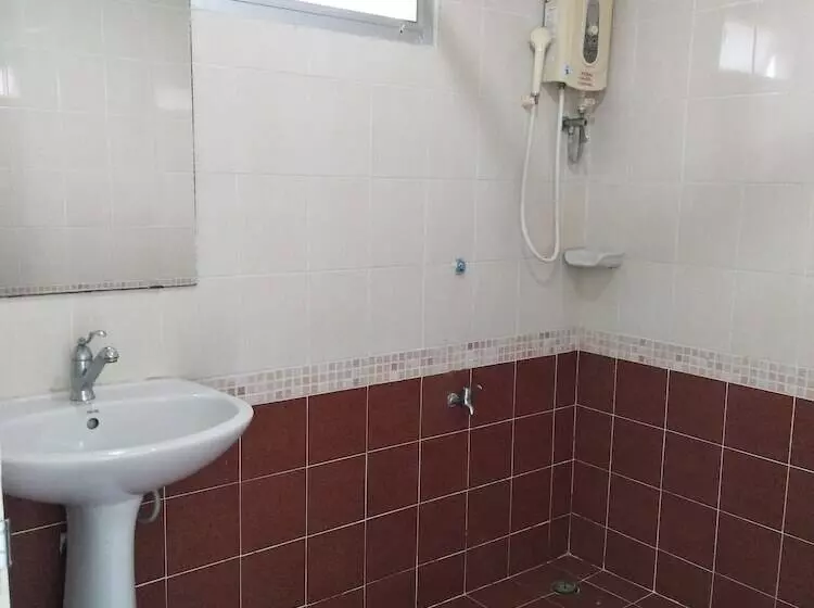 هتل P. Place Service Residence