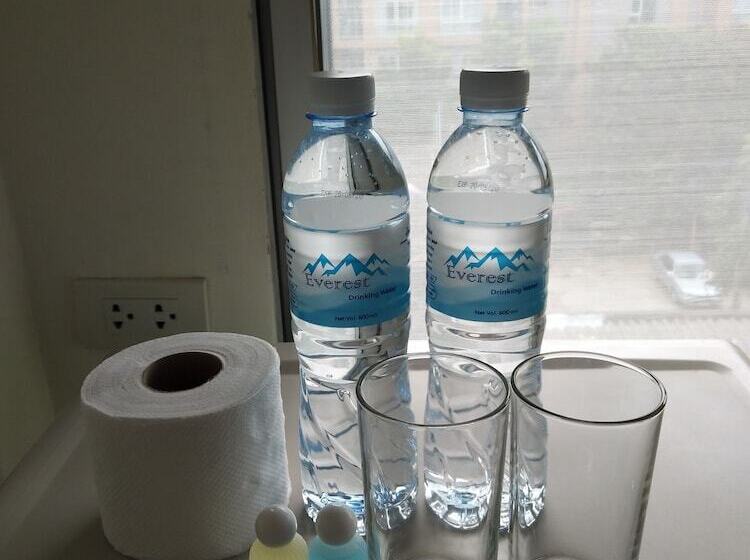 호텔 P. Place Service Residence