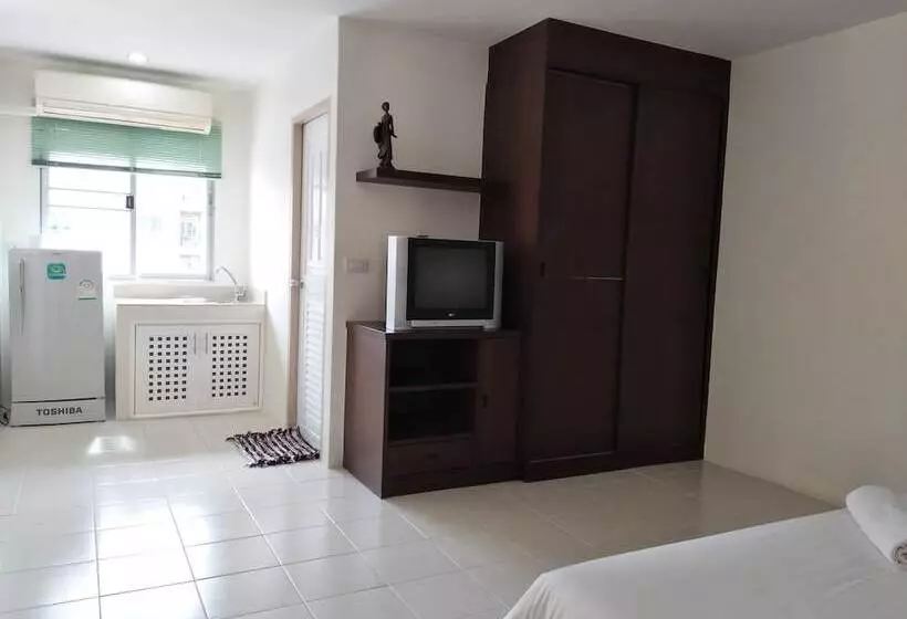 هتل P. Place Service Residence