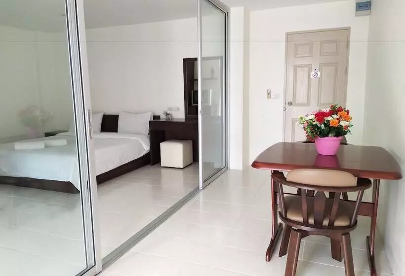 هتل P. Place Service Residence