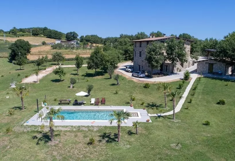 Hotelli Tenuta Iannone