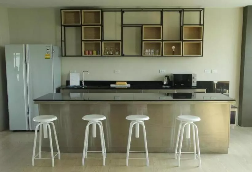 ホテル The Residence Thepkanjana