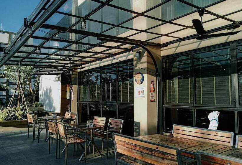 酒店 The Residence Thepkanjana