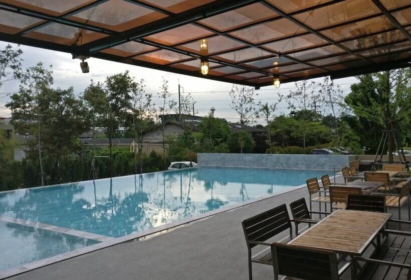 酒店 The Residence Thepkanjana