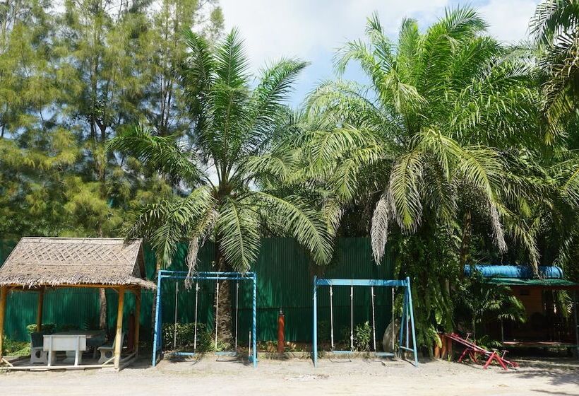 בית מלון כפרי Thumneab Guesthouse