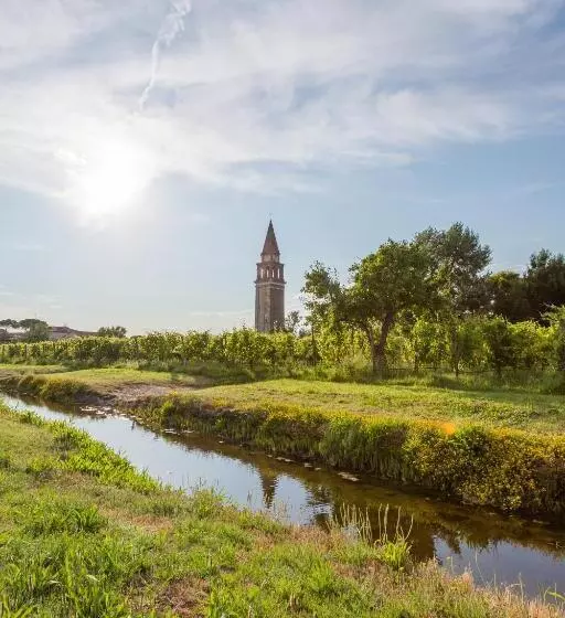 ホテル Venissa Wine Resort