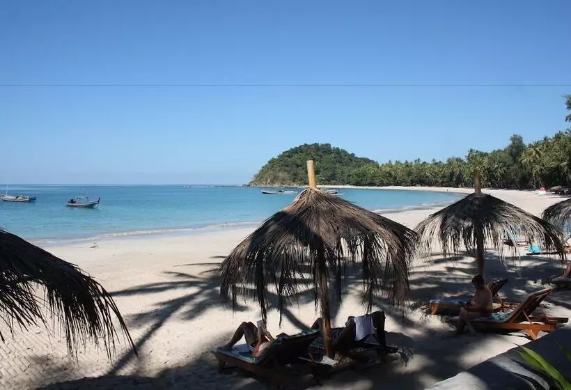 هتل Yoma Cherry Lodge