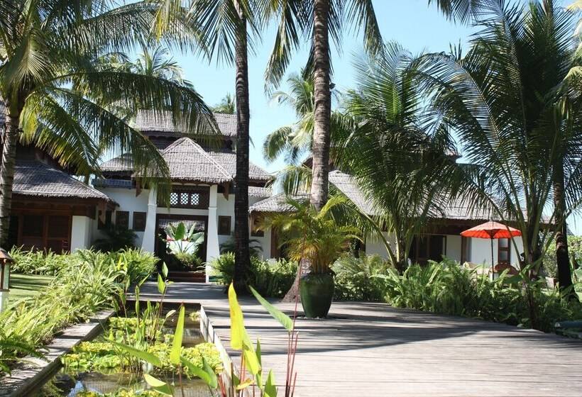 هتل Yoma Cherry Lodge