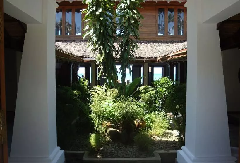 هتل Yoma Cherry Lodge