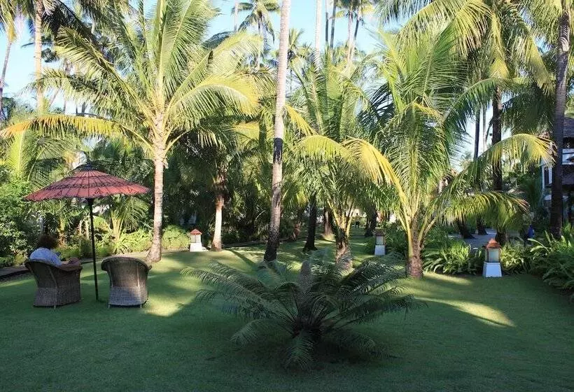 هتل Yoma Cherry Lodge