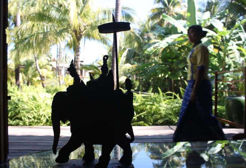 هتل Yoma Cherry Lodge