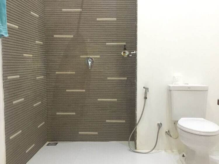 هتل Yoma Cherry Lodge