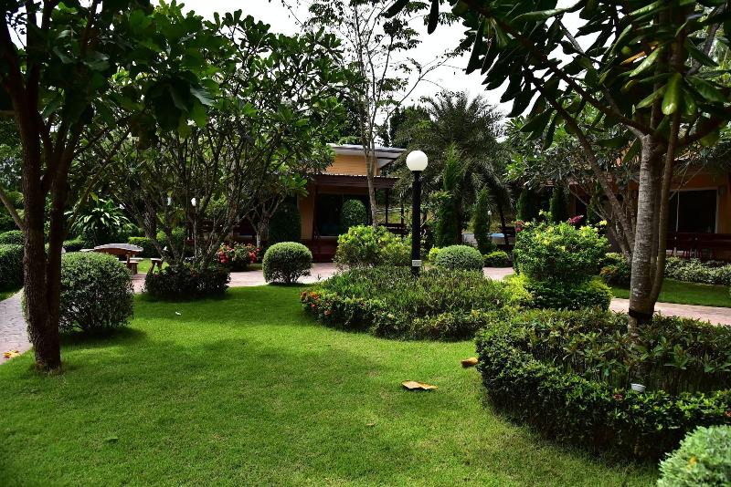 Lemon Chalet Kaeng Krachan Resort