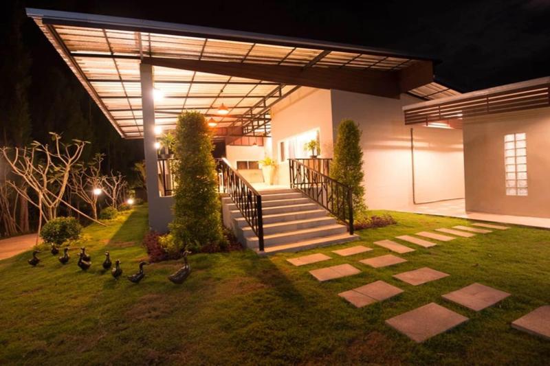 Lemon Chalet Kaeng Krachan Resort