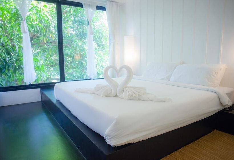 Trat 101 Hotel   Sha Certified