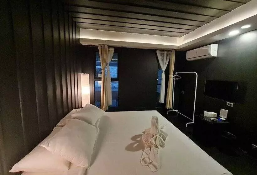 Trat 101 Hotel   Sha Certified