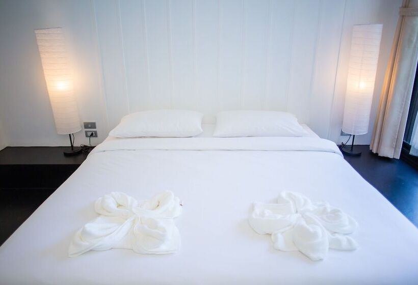 Trat 101 Hotel   Sha Certified