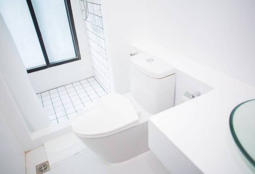 Trat 101 Hotel   Sha Certified