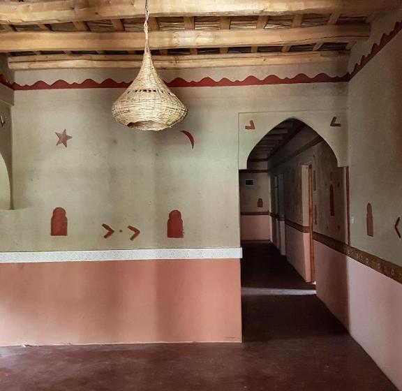 فندق صغير Auberge Kasbah Ait Marghad