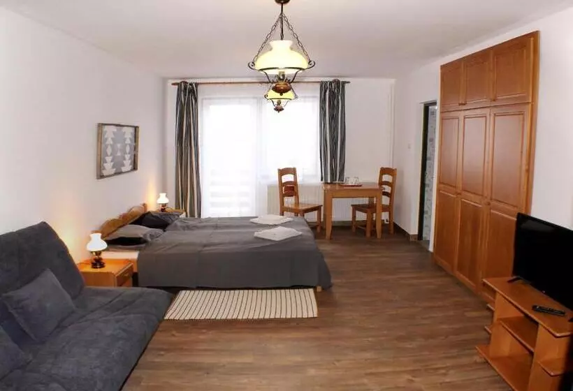 Súgó Panzió Madarasi Hargita