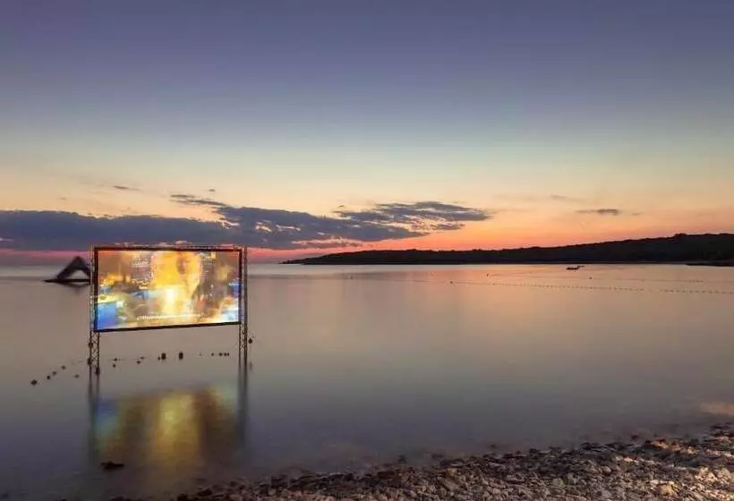 ホテル Camping Homes Mon Perin